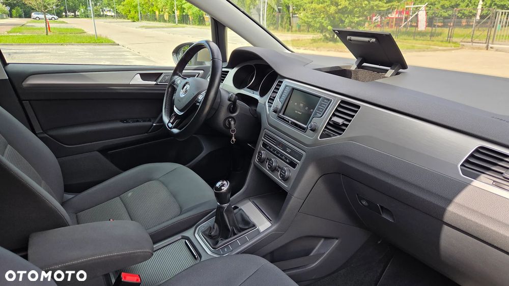 Volkswagen Golf 2.0 TDI (BlueMotion Technology) Comfortline - 29