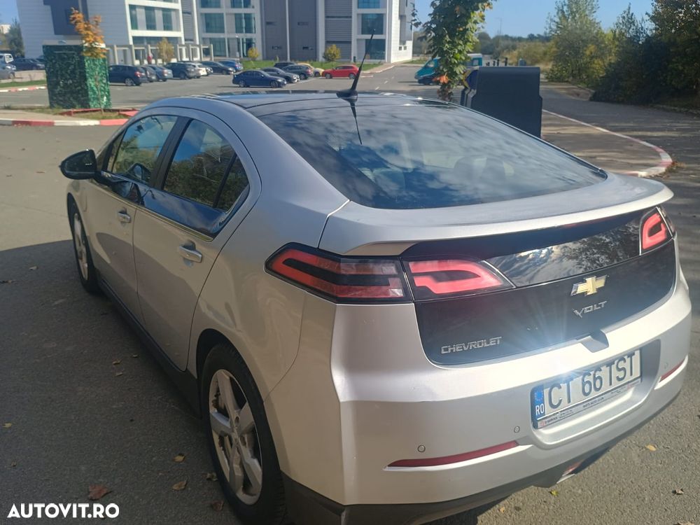 Chevrolet Volt Exclusive - 6