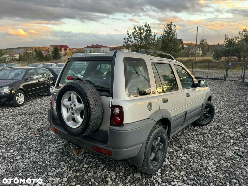 Land Rover Freelander 2.0 D - 2