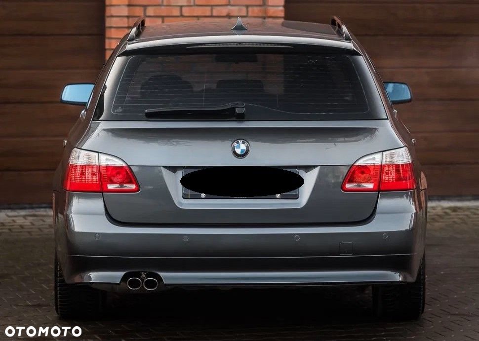 BMW Seria 5 525i - 10