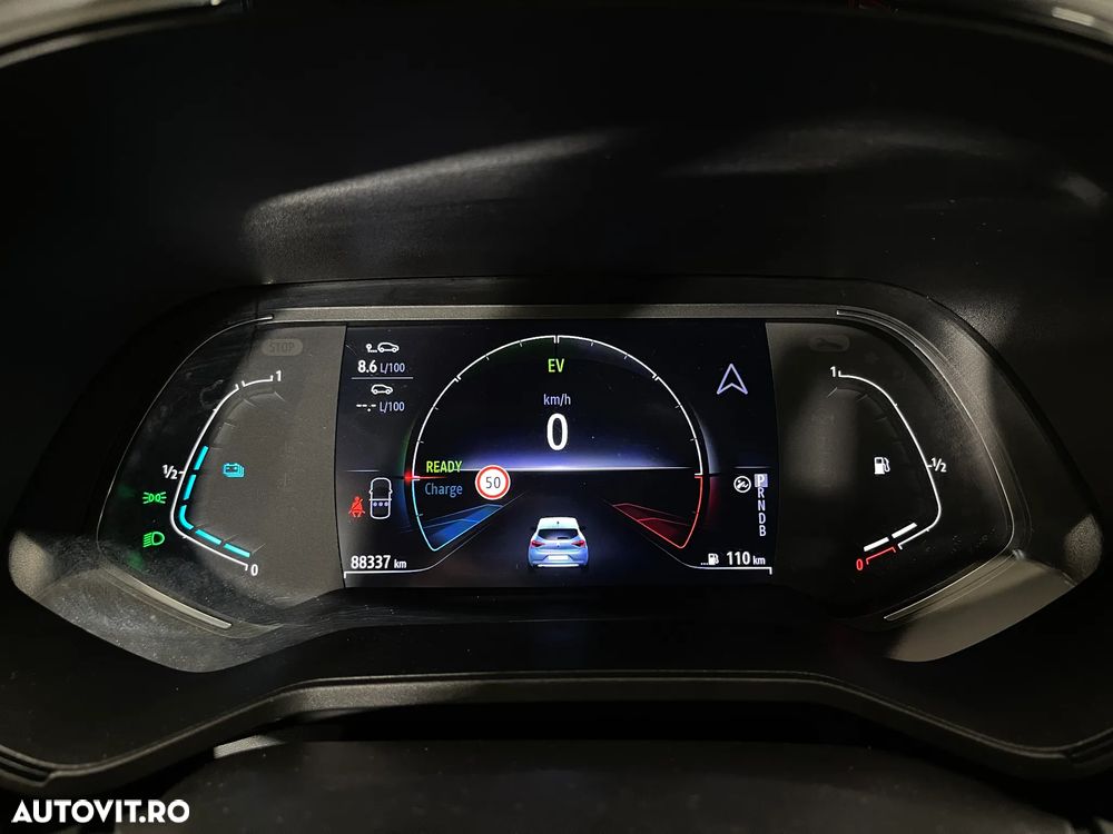 Renault Clio E-TECH 140 BUSINESS EDITION - 24