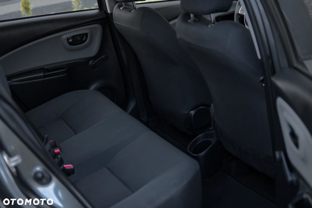 Toyota Yaris 1.5 Premium - 15