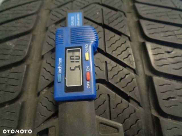 PIRELLI WINTER SOTTOZERO 3 265/40R20 104V - 7