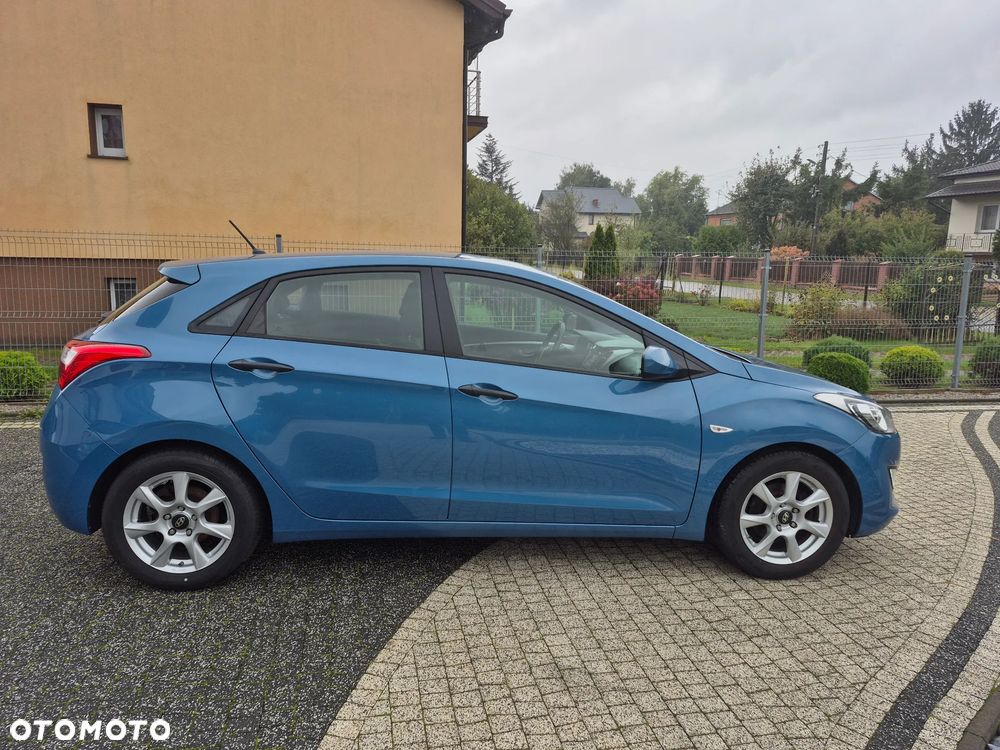 Hyundai i30 1.4 Classic - 6