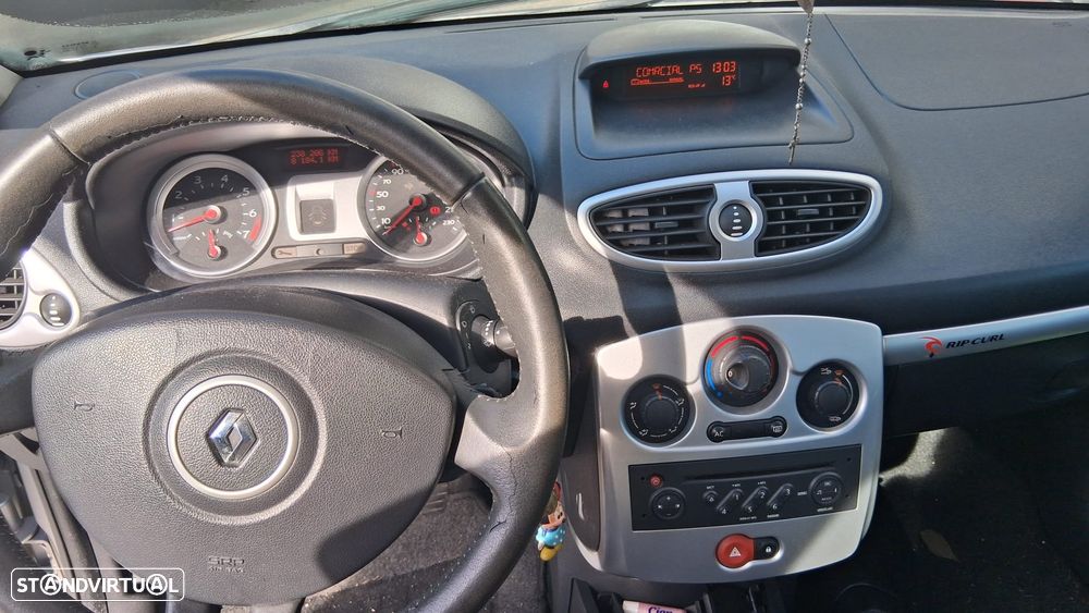 Renault Clio - 8