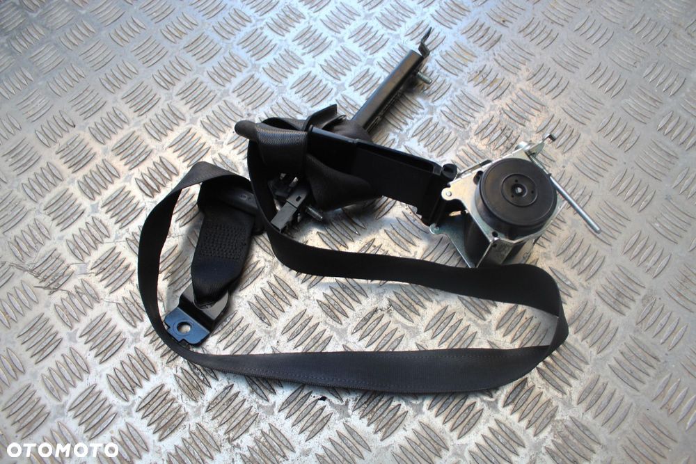 PAS BEZPIECZEŃSTWA PRAWY PRZÓD OPEL MERIVA A - 2