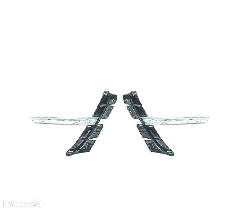 GRELHAS LATERAIS BMW F30 F31 F32 F33 F36 LOOK M3 - 1