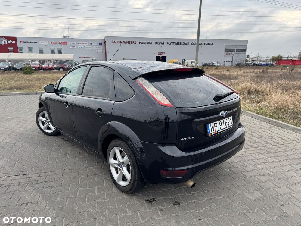 Ford Focus 2.0 Titanium EU5 - 5