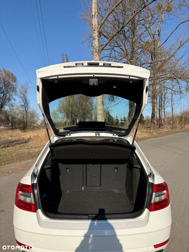 Skoda Octavia 1.5 TSI ACT Ambition - 16