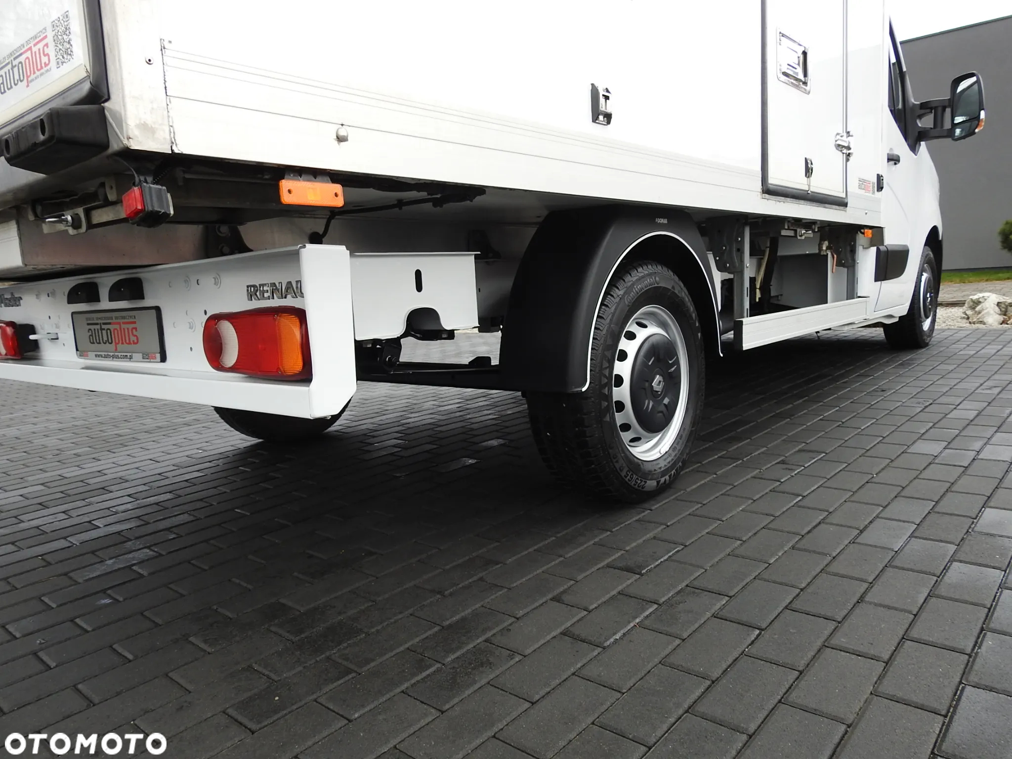 Renault MASTER  CHŁODNIA KONTENER 0*C LEDY KLIMATYZACJA 145KM [ 405777 ] - 19