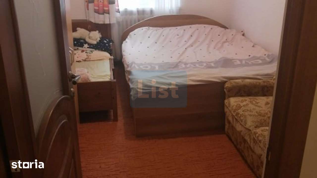 Apartament Suceava: 4 camere, 78 mp, Str Samoil Isopescu - Imagine principală: 2/6
