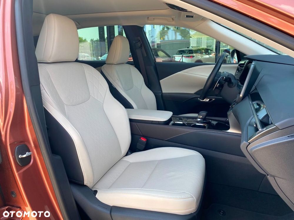 Lexus RX 450h+ Prestige - 24