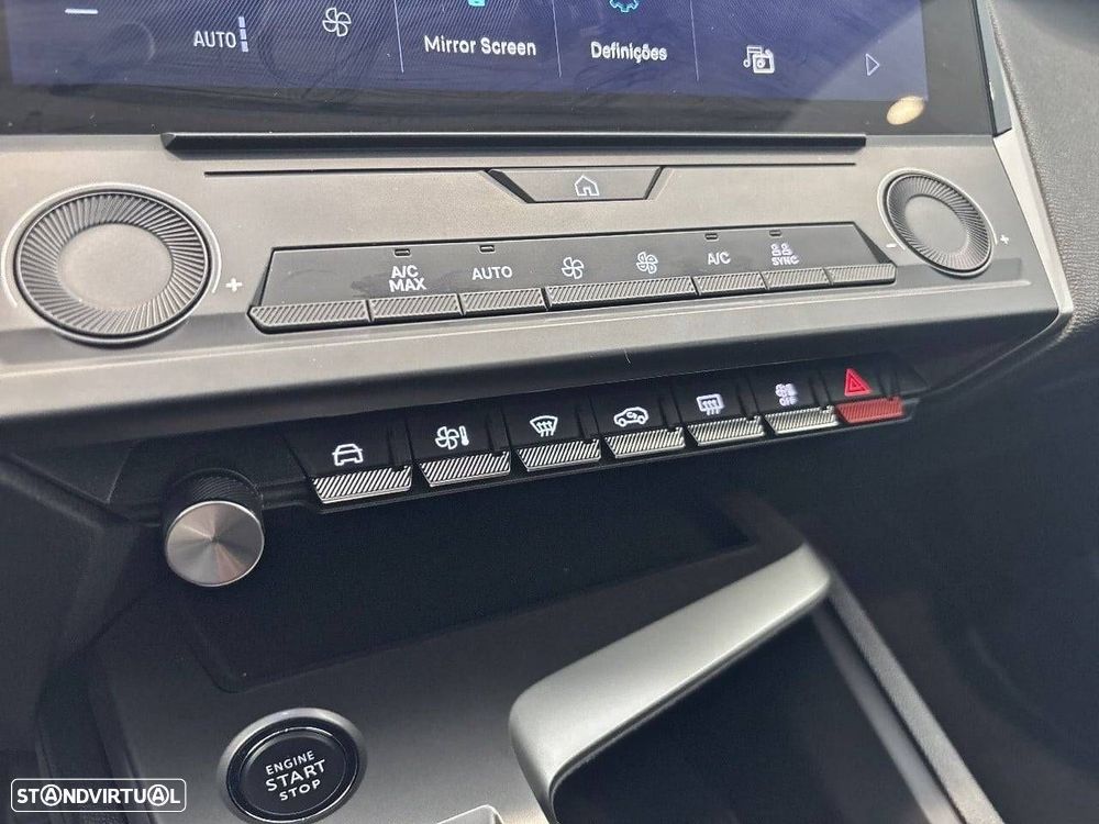 Peugeot 408 1.2 Hybrid Allure e-DCS6 - 17