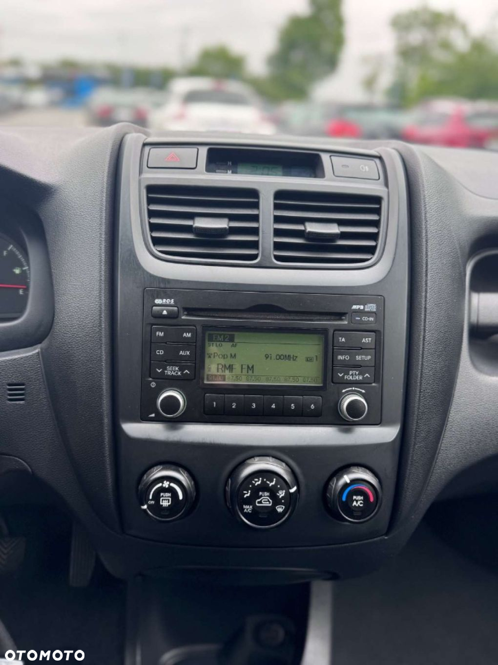 Kia Sportage - 16