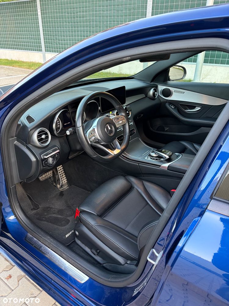Mercedes-Benz Klasa C 220 d 4MATIC 9G-TRONIC - 8