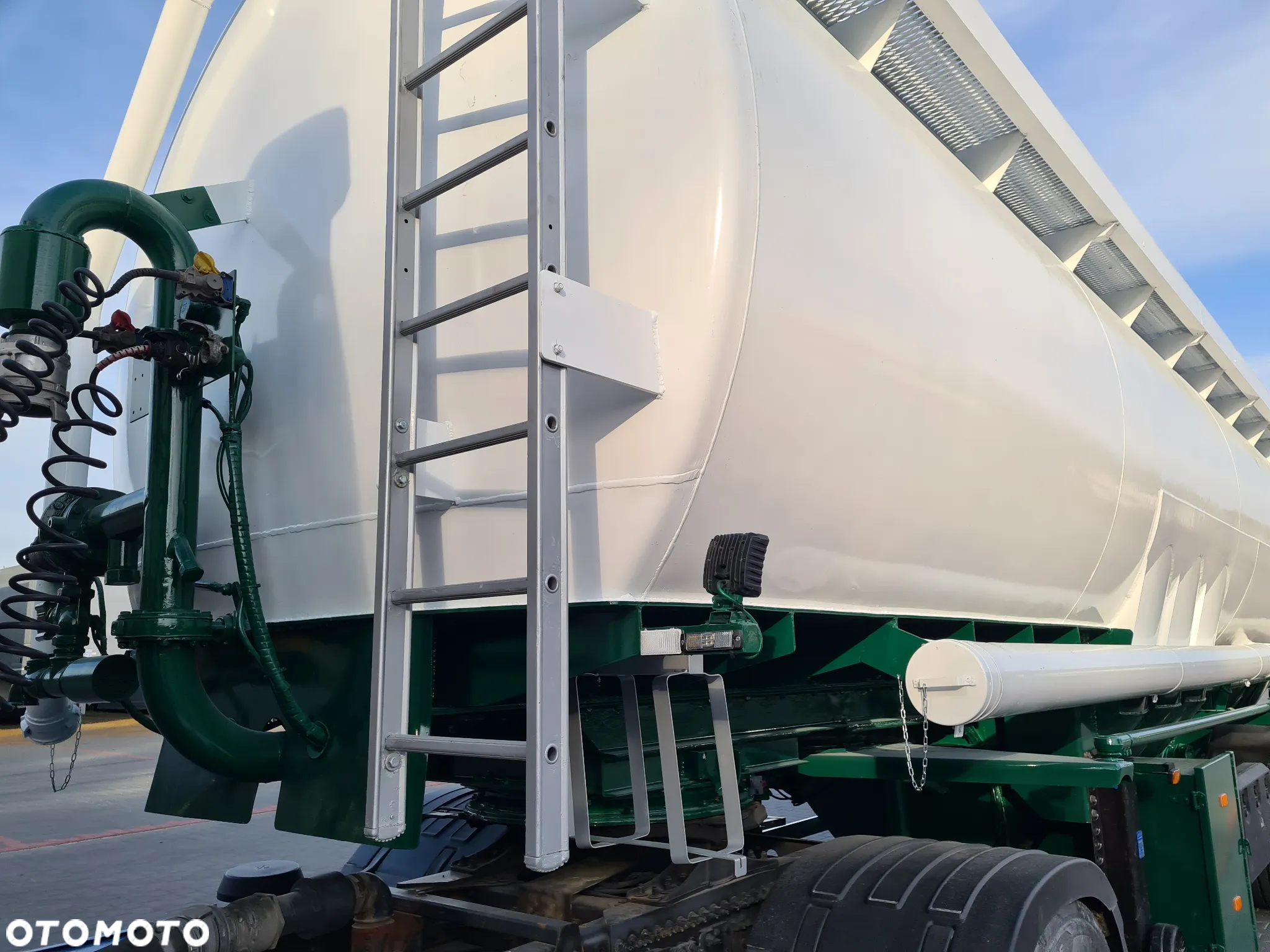 Lambrecht Lambrecht z zasysaniem, 3 osiowa 01LK30 PASZOWOZ SILOS WELGRO 2008 - 14