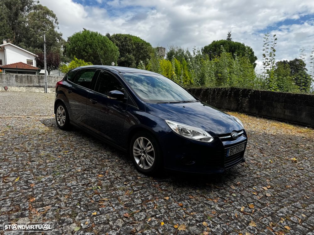 Ford Focus 1.0 EcoBoost S&S COOL&CONNECT - 14