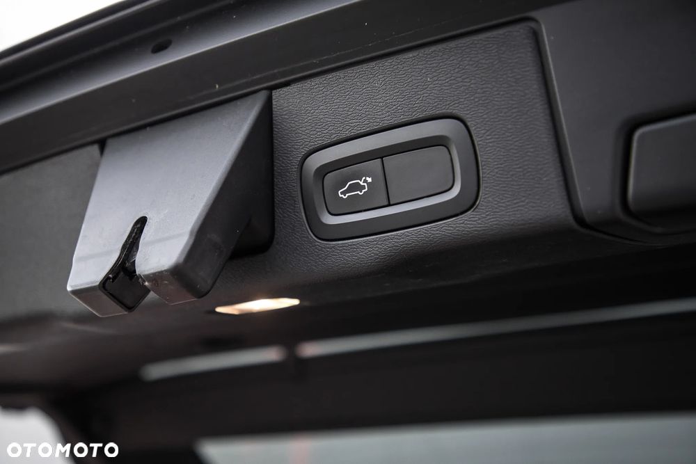 Volvo XC 60 D4 SCR Inscription - 37