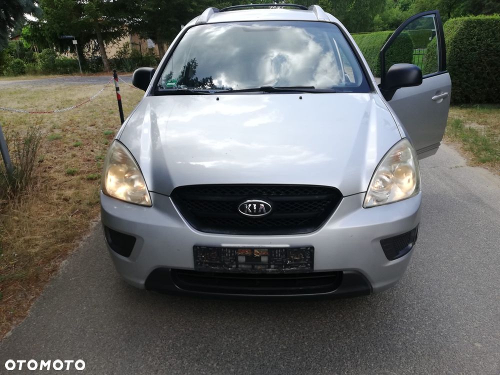Kia Carens 2.0 EX - 1