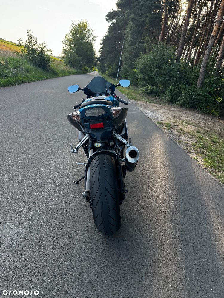 Suzuki GSX-R - 3