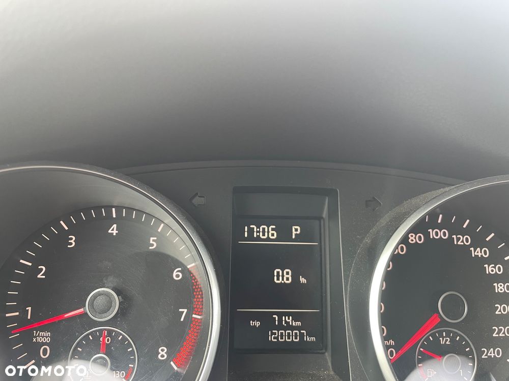 Volkswagen Golf 1.4 TSI Comfortline DSG - 7