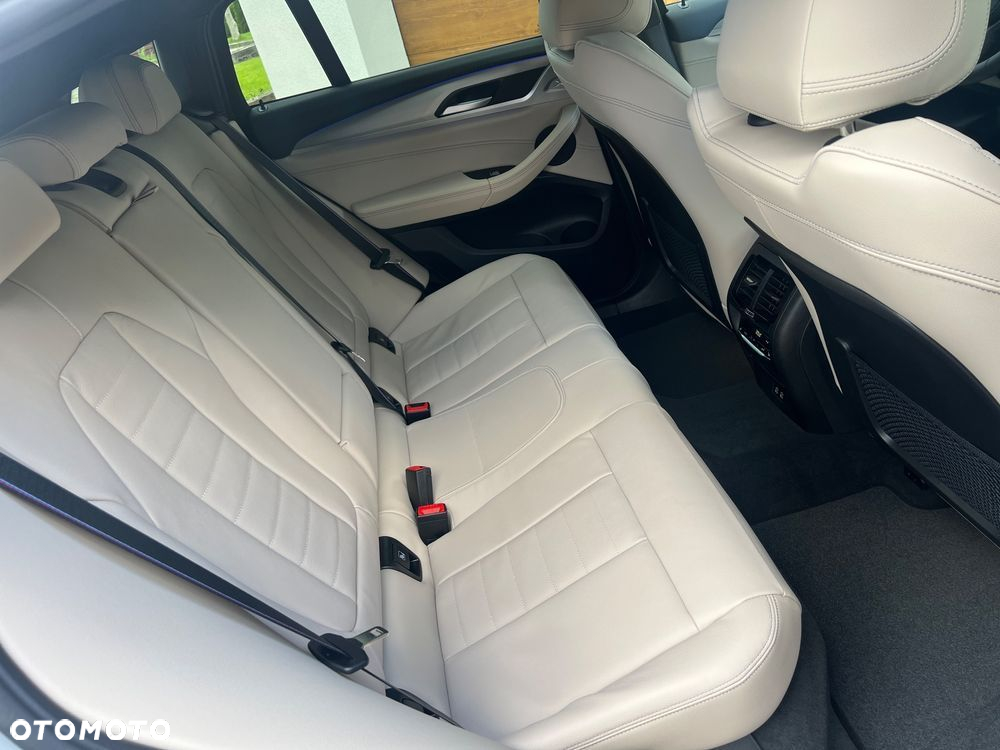 BMW X4 - 6