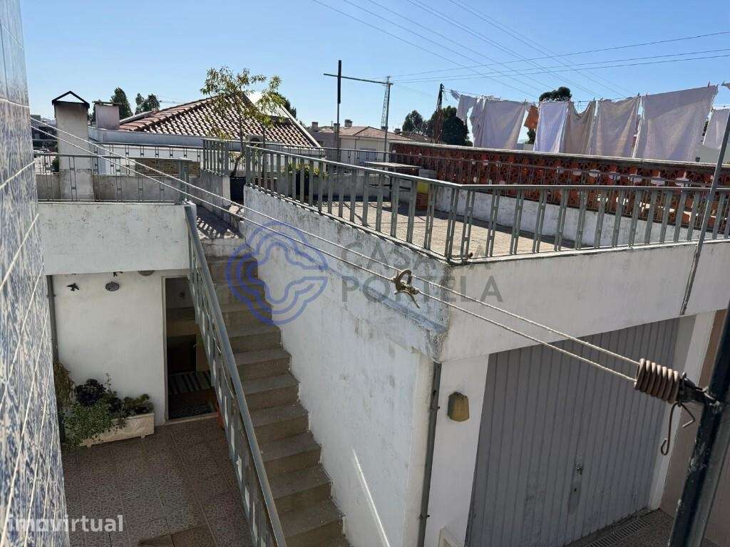 Moradia com possibilidade de criar mais uma segunda habitação - Ermesi - Grande imagem: 5/54