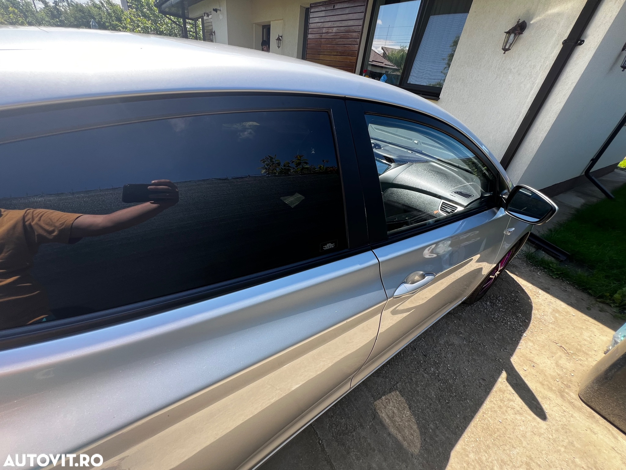 Hyundai Elantra 1.6 MPi Exclusive - 5