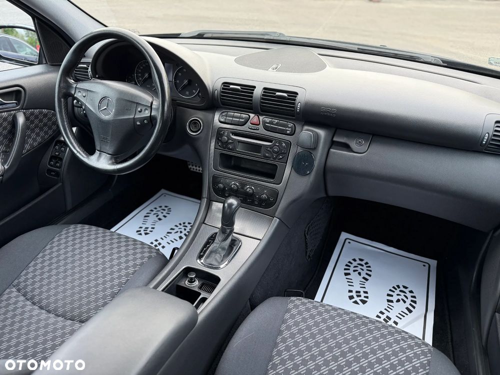 Mercedes-Benz Klasa C 200 Kompressor Automatik Avantgarde - 19