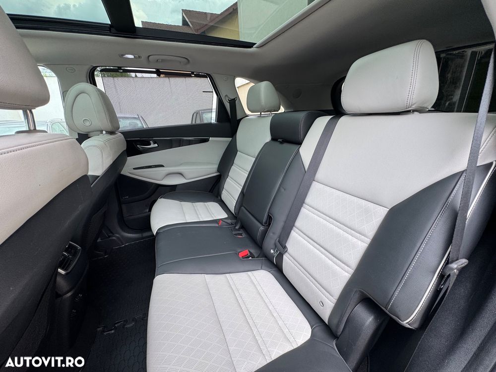 Kia Sorento 2.2 CRDi AWD Aut. Platinum Edition - 24