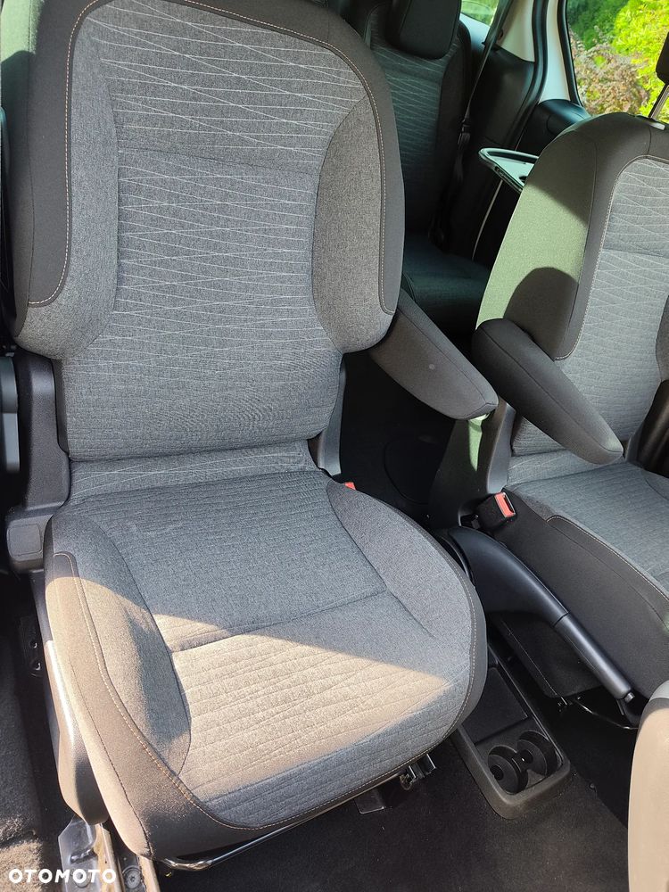 Citroën Berlingo Multispace BlueHDi 120 S&S SHINE - 16