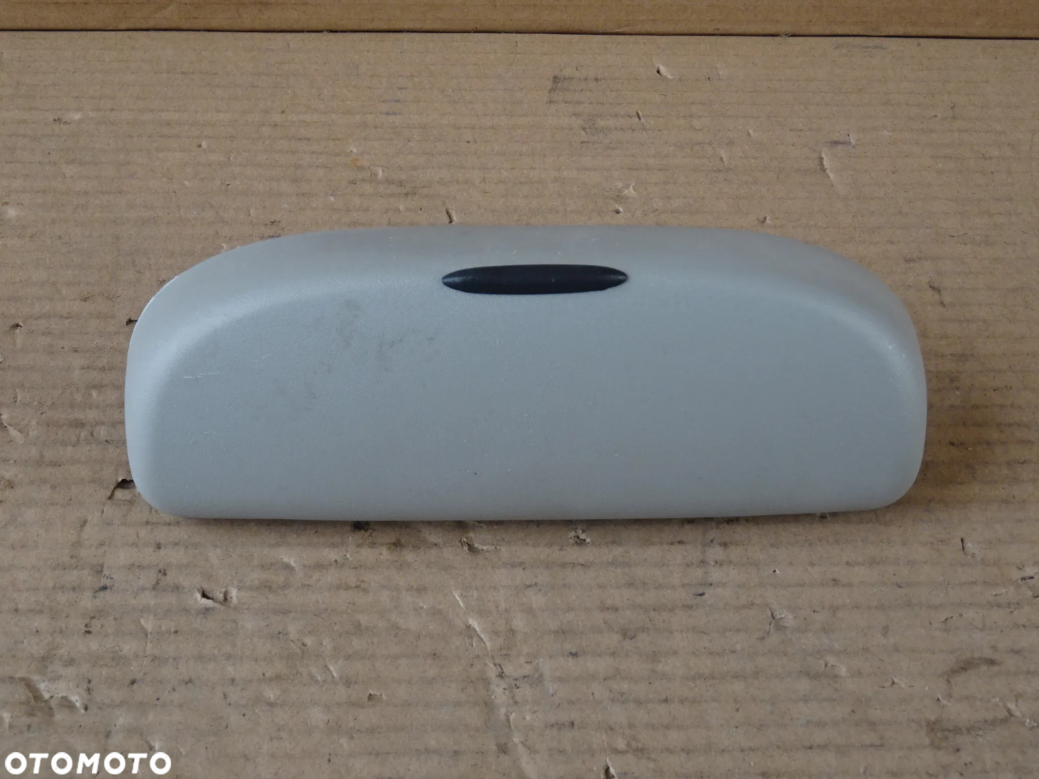 ETUI SCHOWEK NA OKULARY OPEL ZAFIRA C ASTRA J INSIGNIA MERIVA CORSA D - 2