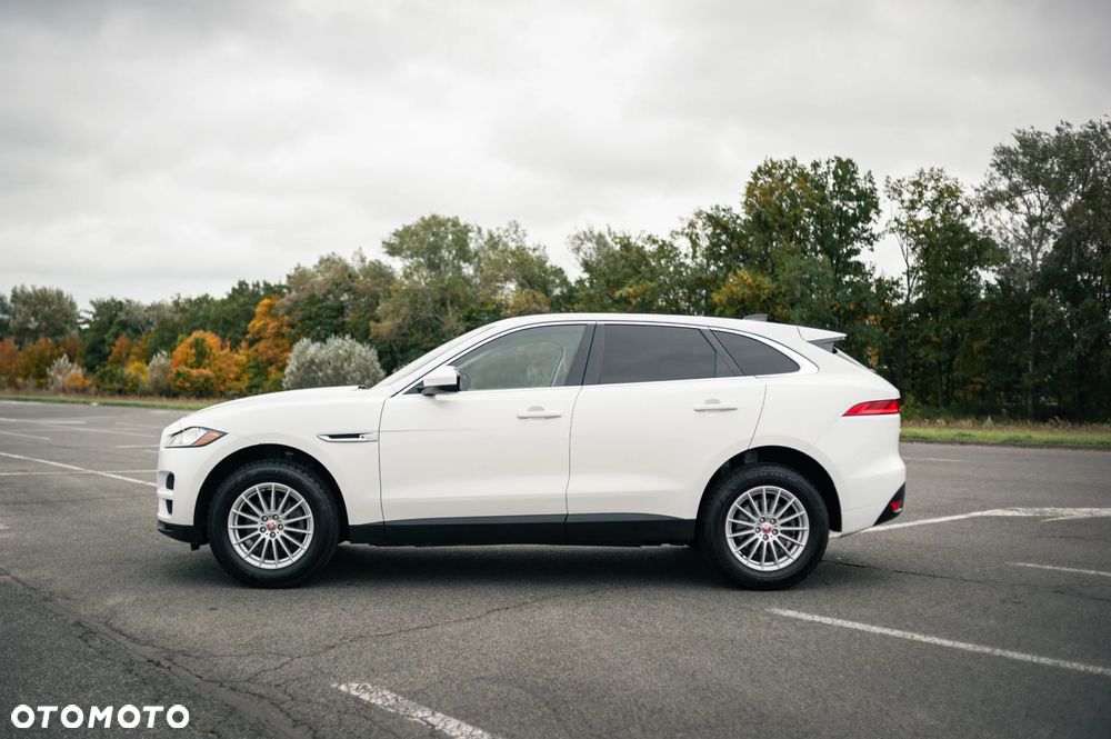 Jaguar F-Pace P250 AWD - 11