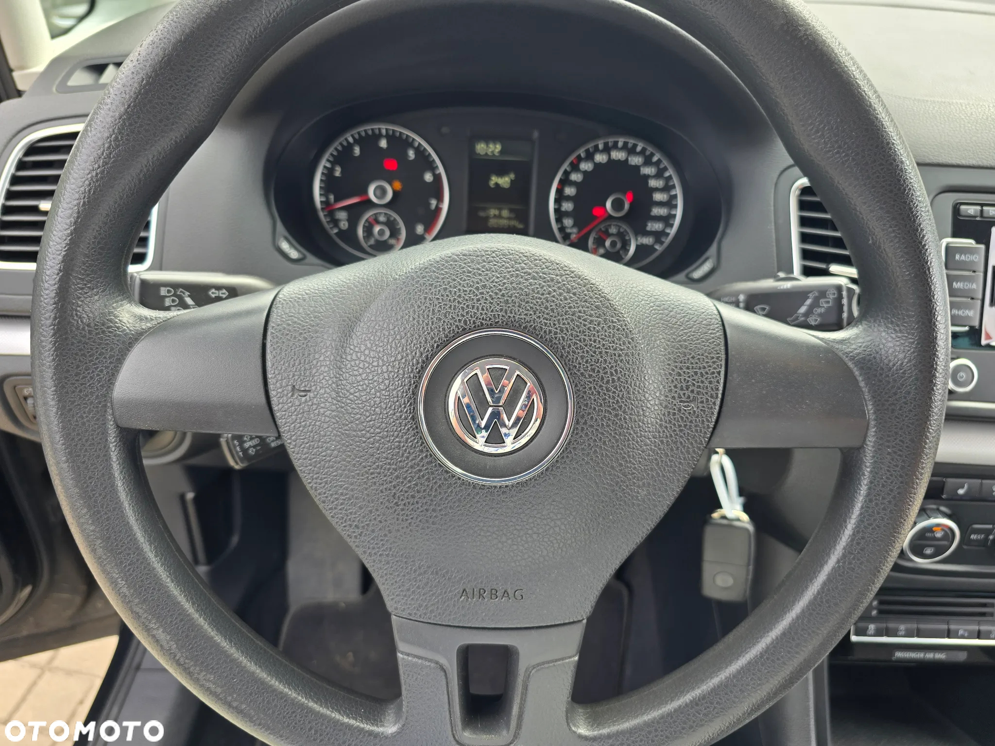 Volkswagen Sharan - 27