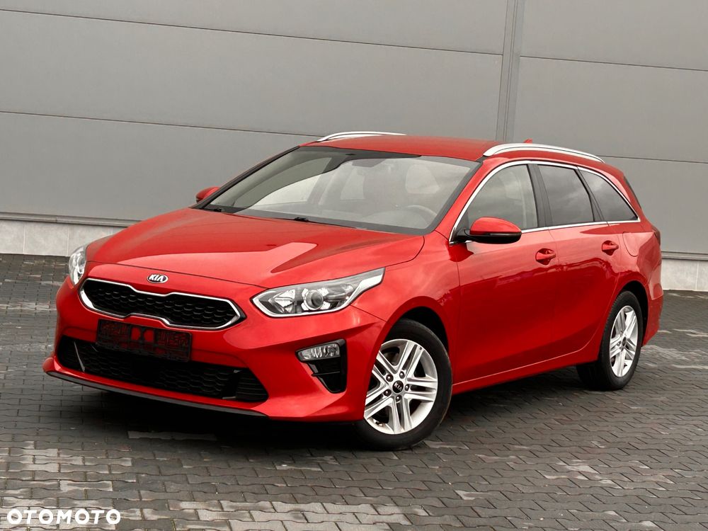 Kia Ceed 1.6 CRDi SCR L Business Line Plus DCT - 1
