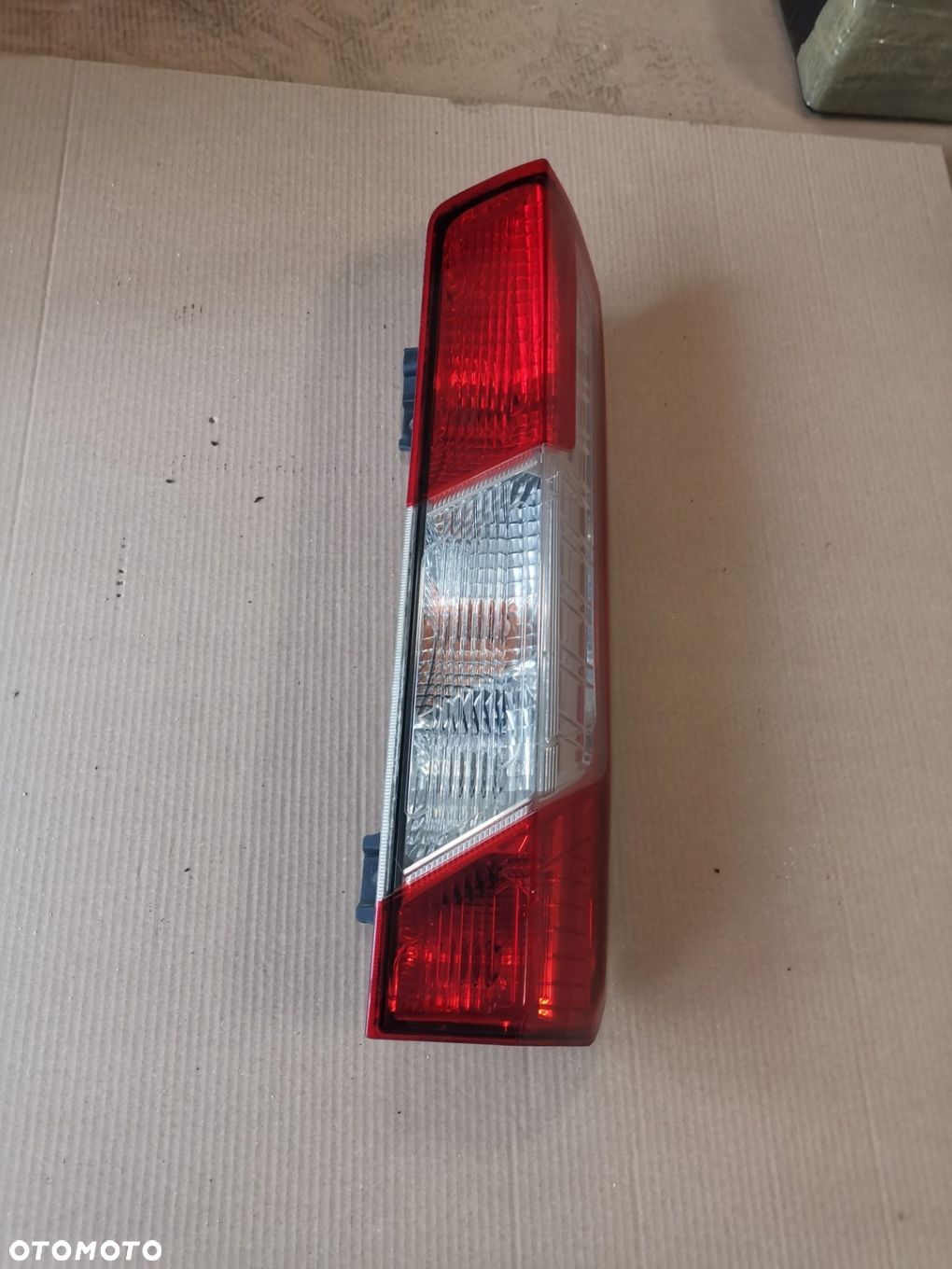 Lampa tył tylna Ford Transit MK8 2014- LEWA ORYGINALNA - 1