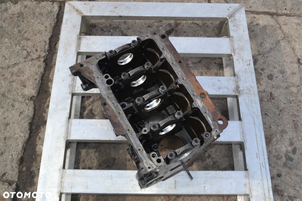 VW AUDI SEAT SKODA 2,0 TDI BKD AZV BLOK SILNIKA 038021CF - 2