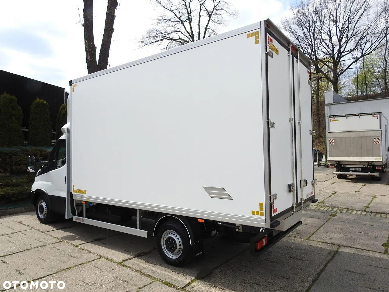 Iveco DAILY 35S16 NOWY KONTENER CHŁODNIA -10*C 8 PALET FUNKCJA GRZANIA ZASILANIE 230V TEMPOMAT KLIMATYZACJA GWARANCJA 160KM [ 557127 ] - 11