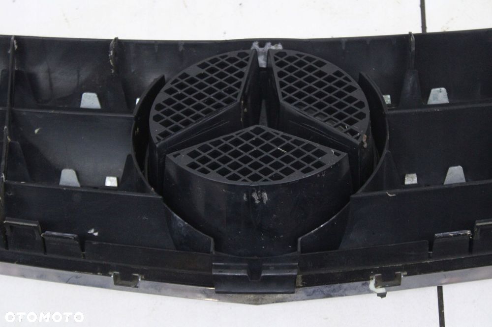 mercedes clk w209 02r- grill atrapa chłodnicy - 6