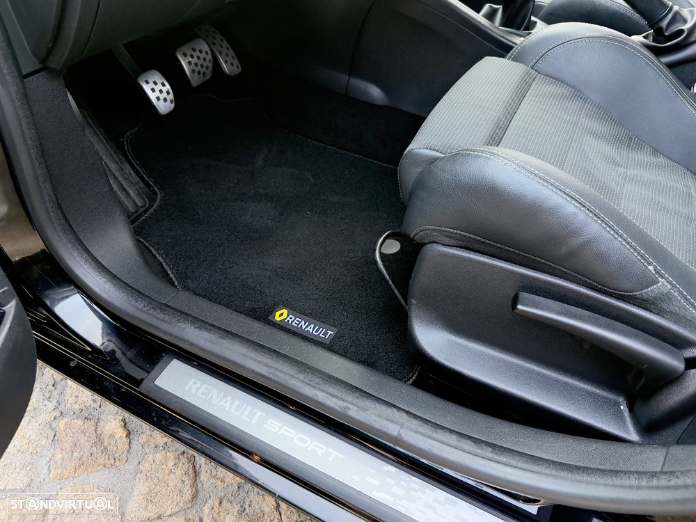 Renault Mégane 1.5 dCi GT Line SS - 41