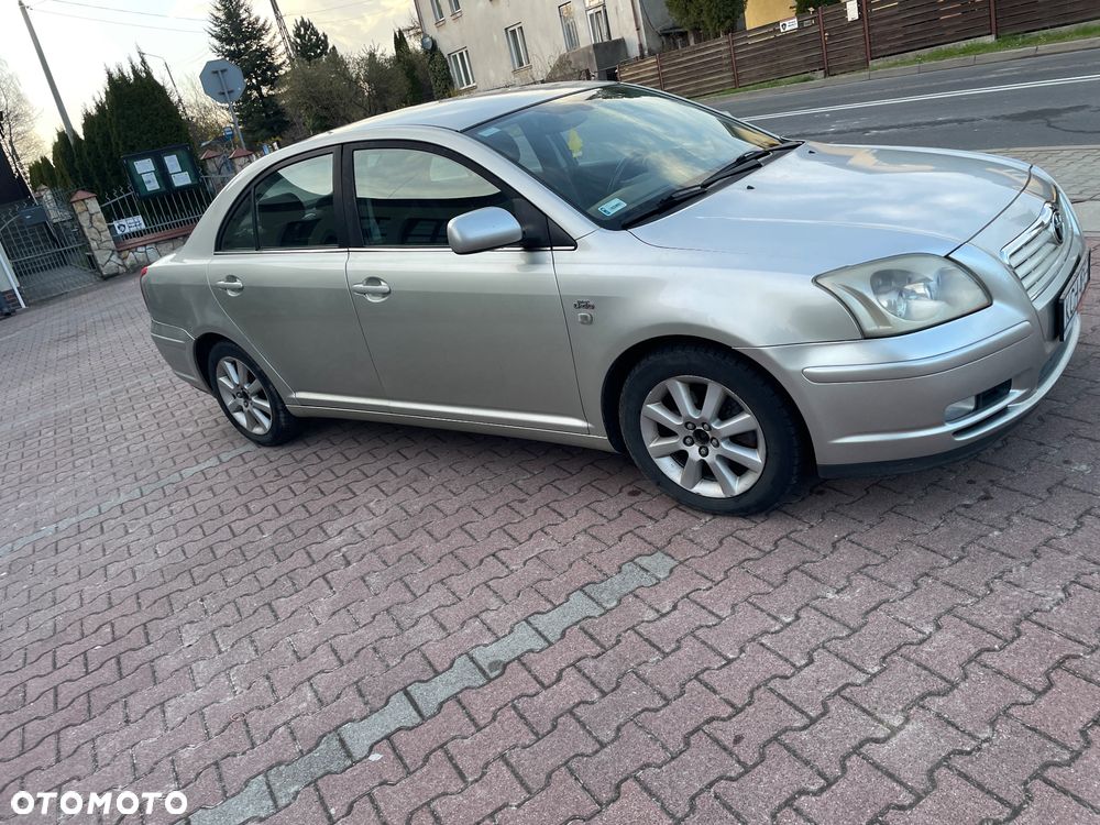 Toyota Avensis 2.0 D-4D - 3
