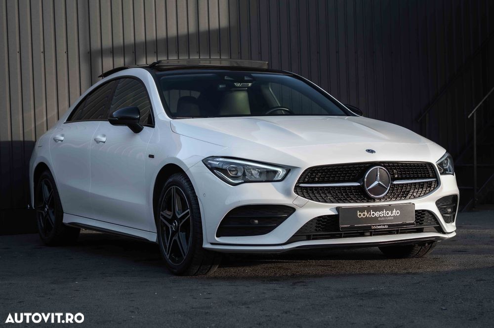Mercedes-Benz CLA 250 e 8G-DCT AMG Line - 19