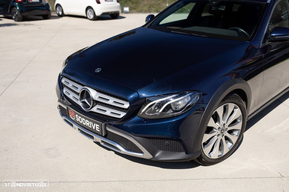Mercedes-Benz E 220 d 4-Matic All Terrain Avantgarde - 32