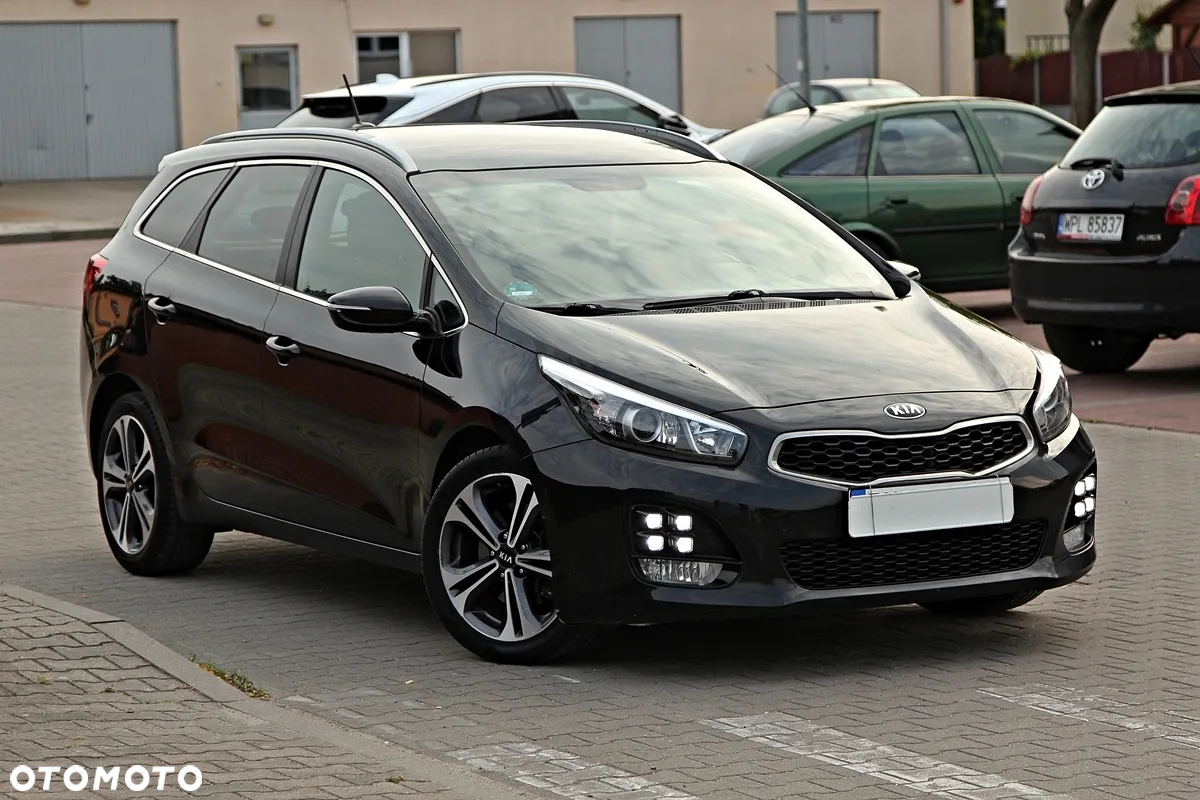 Kia Ceed 1.6 CRDi SCR GT-Line DCT - 2