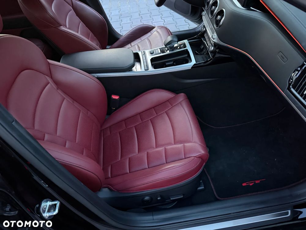 Kia Stinger 3.3 T-GDI V6 GT Prestige Line AWD - 11