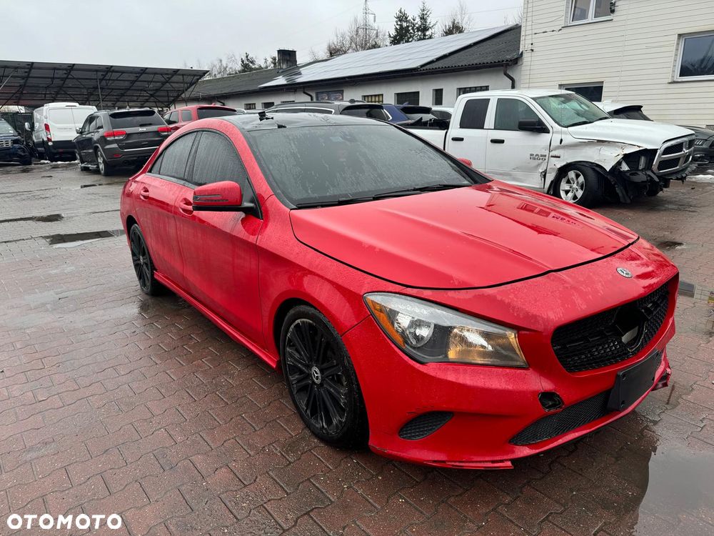 Mercedes-Benz CLA 250 7G-DCT - 3