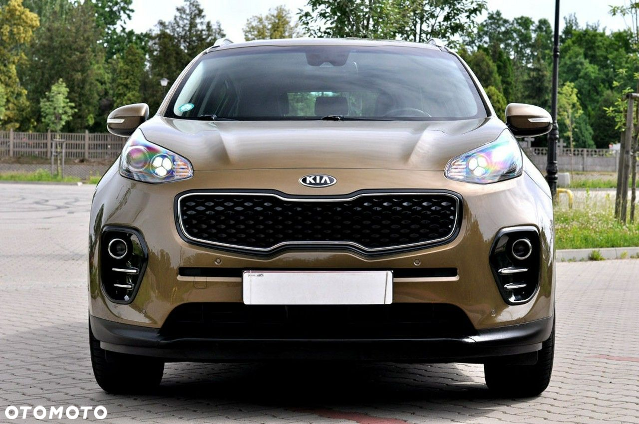 Kia Sportage 2.0 CRDI 4WD Automatik Dream-Team Edition - 32