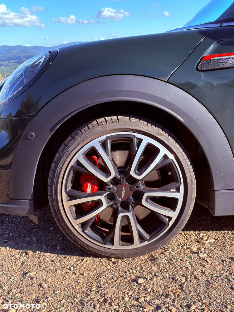 MINI John Cooper Works - 8