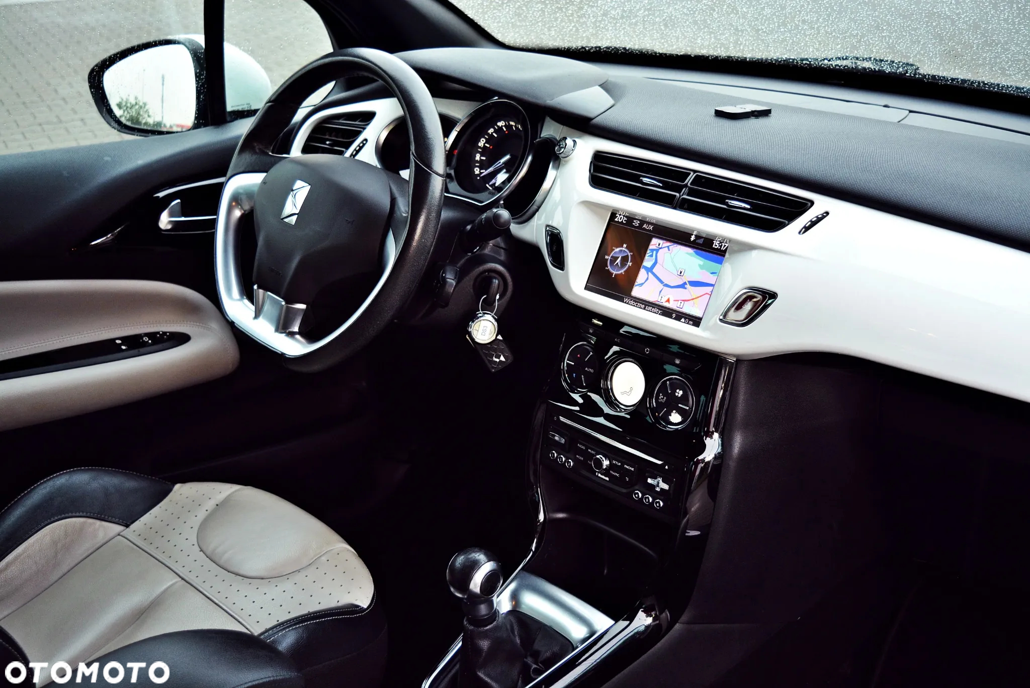 Citroën DS3 1.2 PureTech SoChic S&S - 17