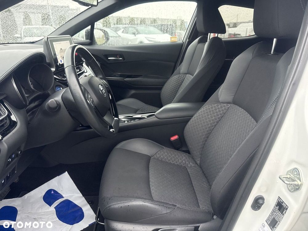 Toyota C-HR 2.0 Hybrid Style - 18